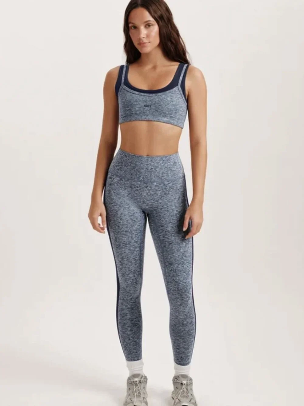 Set Active Matching Set cloud line leggings + bra Size Medium Worn 3 times